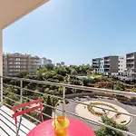 Marina Close To & * פורטימאו